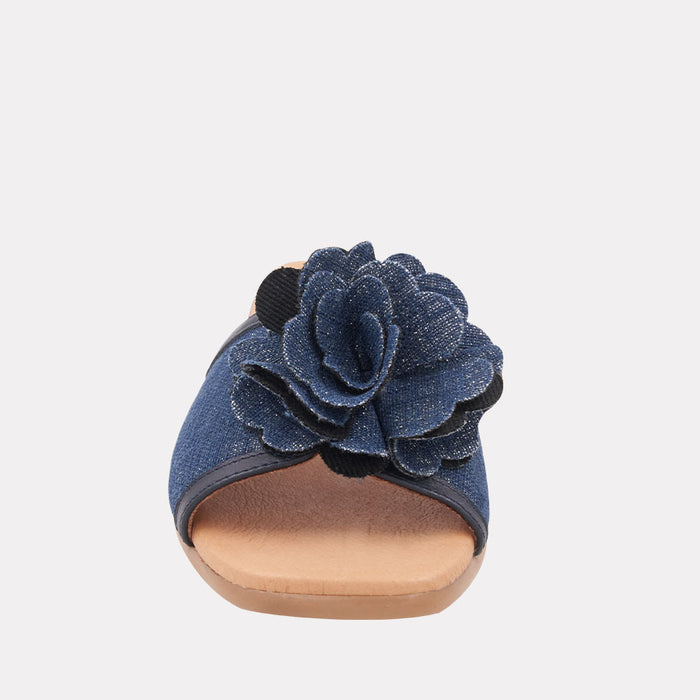 André Assous Kiky Glitter Featherweights™ Sandal