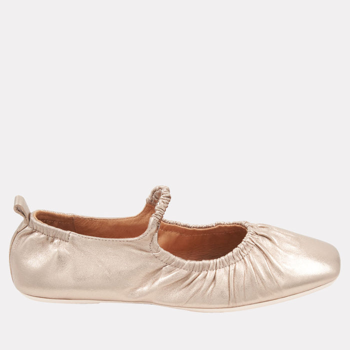 André Assous Lennon Featherweights Ballet Flat