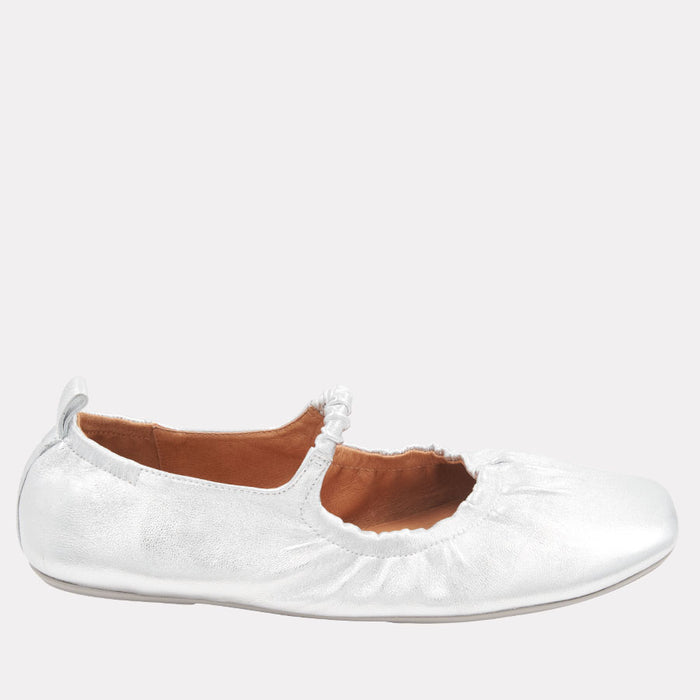 André Assous Lennon Featherweights Ballet Flat