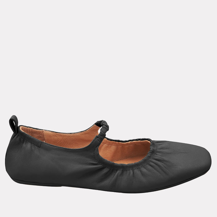 andré assous Lennon Featherweights Ballet Flat
