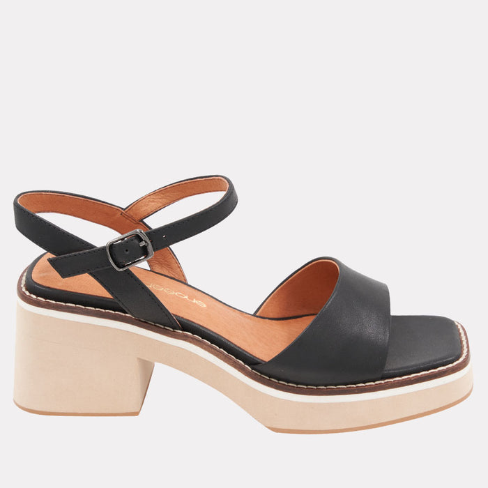 andré assous Louise Featherweights™ Heel