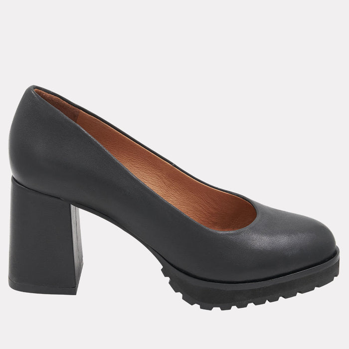 andré assous Lucky Leather Heel