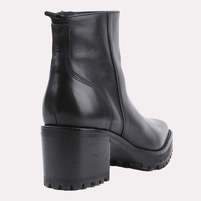 André Assous Milla Leather Boot