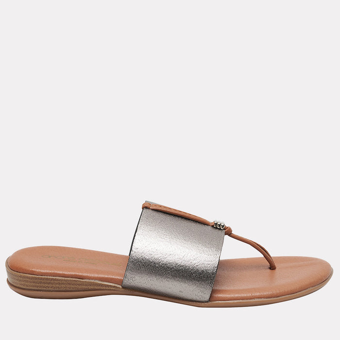 andré assous Nice SC Featherweights ™ Sandal