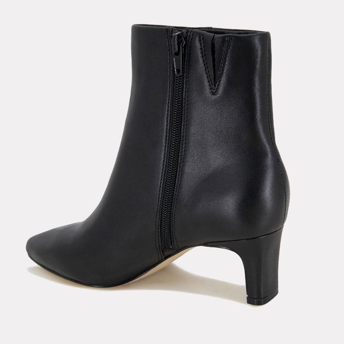 André Assous Winter Leather Boot
