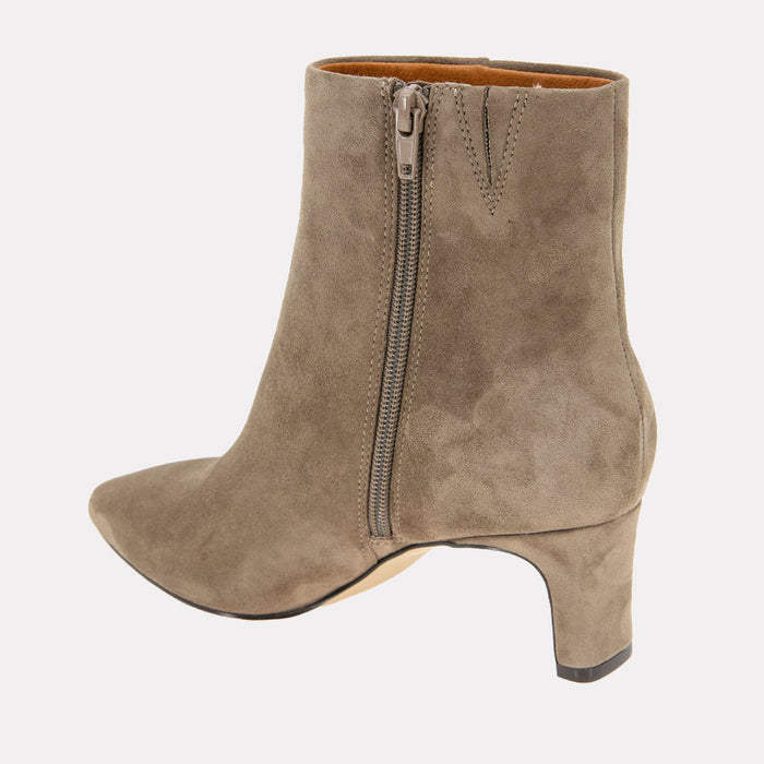 André Assous Winter Suede Boot