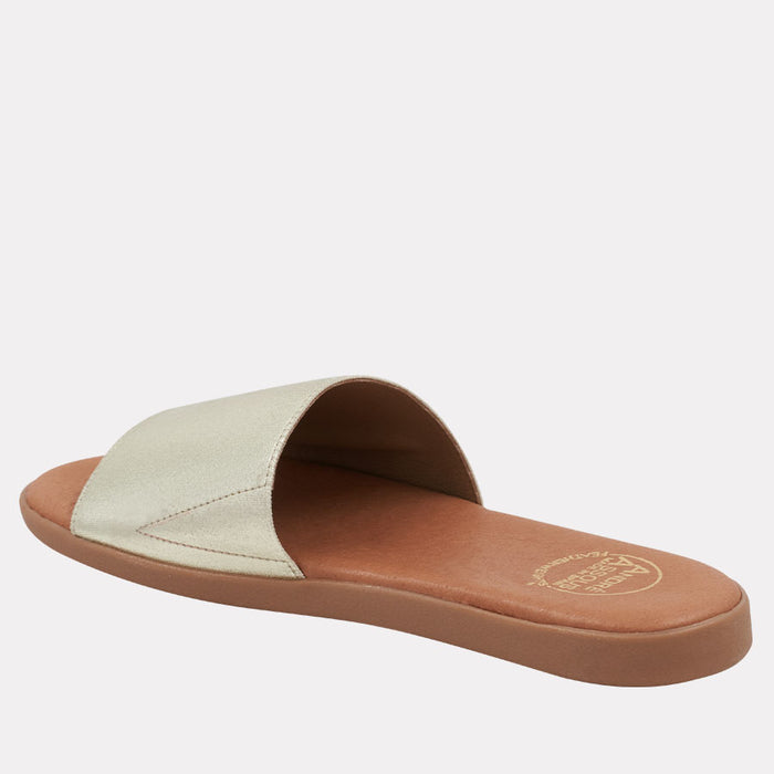 André Assous Paloma Leather Featherweights™ Sandal