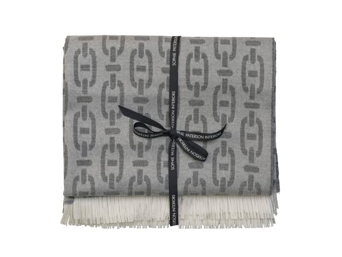 andrew martin Burlington pattern luxurious throw with fringed edges in marl