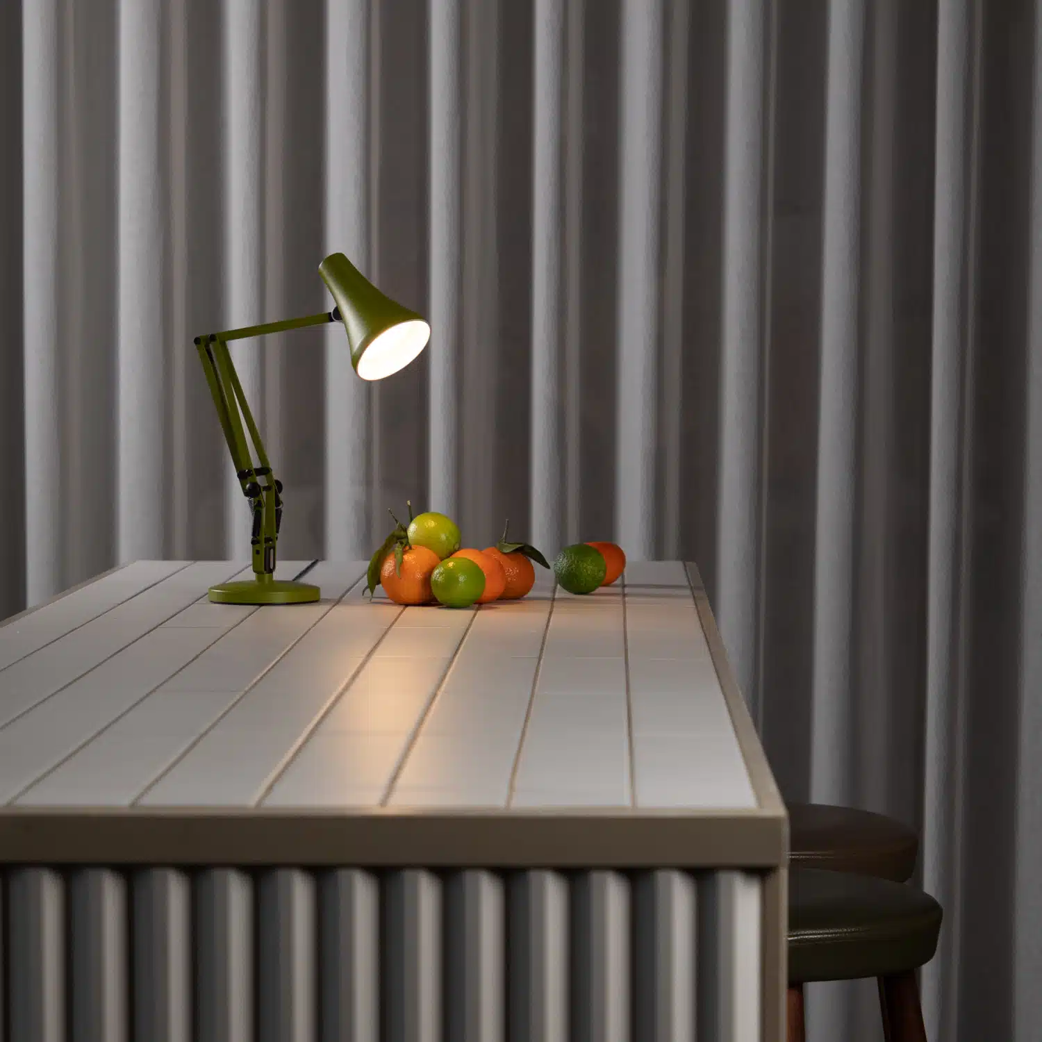 Anglepoise 90 Mini Mini Desk Lamp Avocado Green