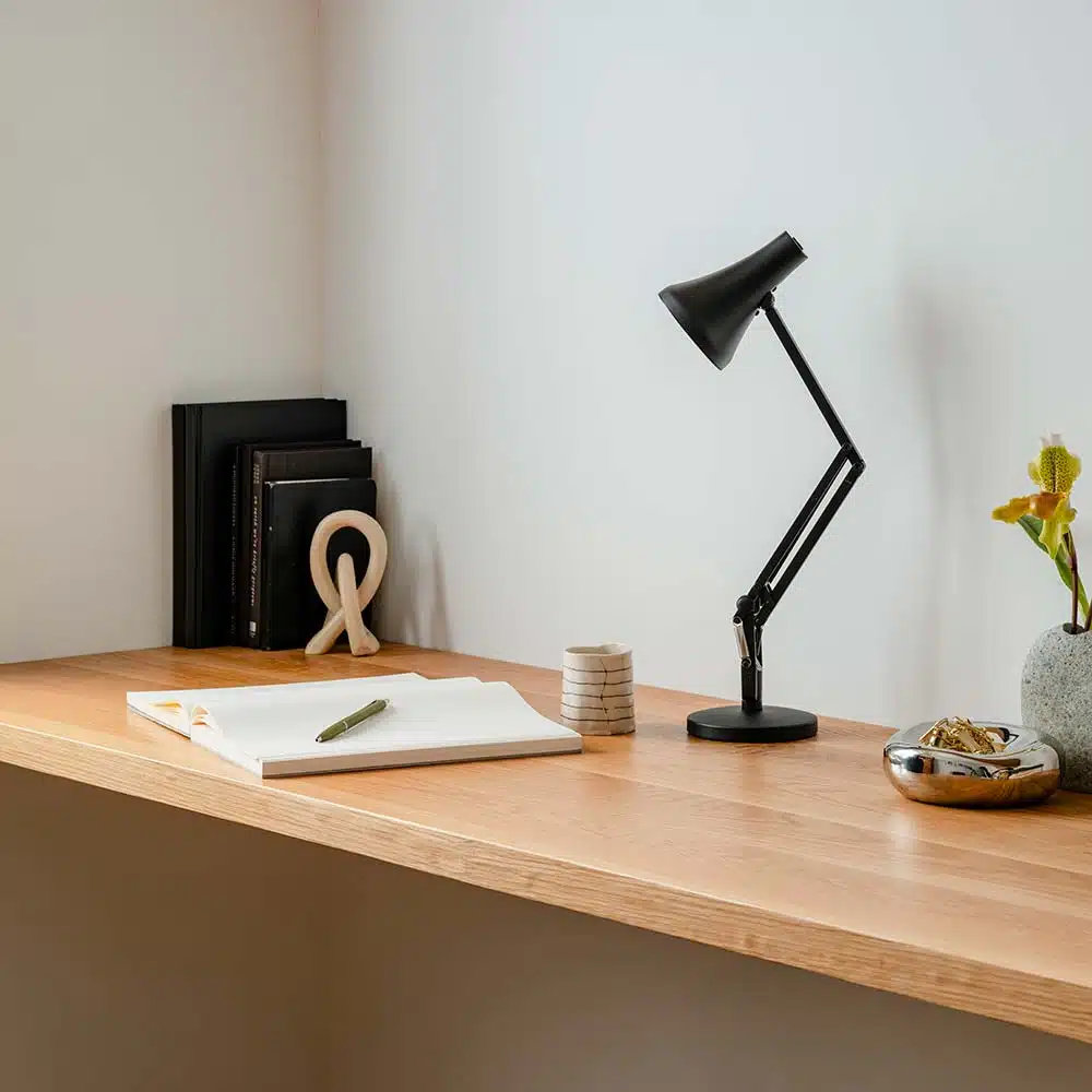 Anglepoise 90 Mini Mini Desk Lamp Carbon Black