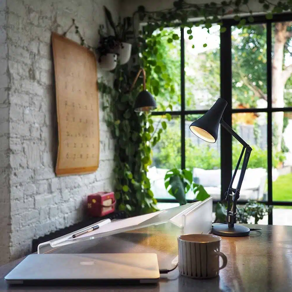 anglepoise 90 Mini Mini Desk Lamp Carbon Black