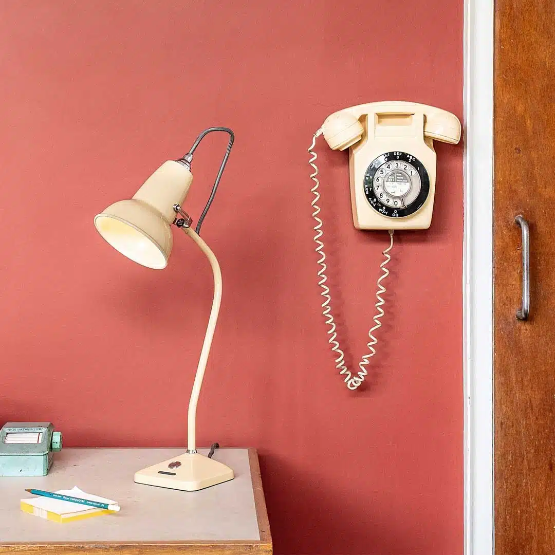 anglepoise Original 1227 Mini Table Lamp - National Trust Edition Buttermilk Yellow