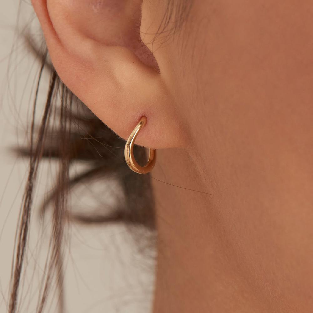 Ania Haie 14kt Gold Magma Huggie Hoop Earrings