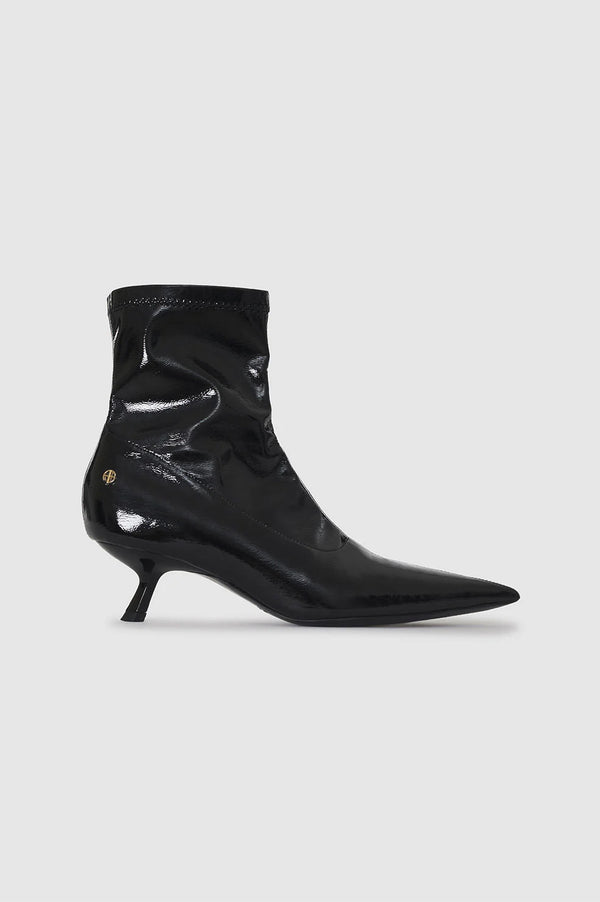 anissa kermiche Hilda Boots - High-Shine Black