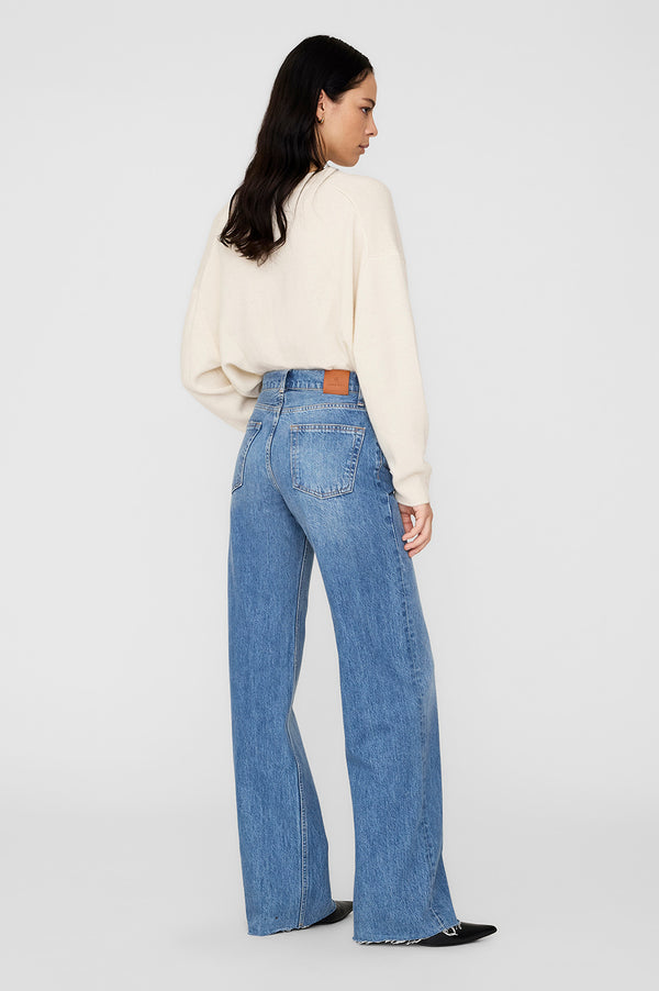 Anissa Kermiche Hugh Jean - Panama Blue