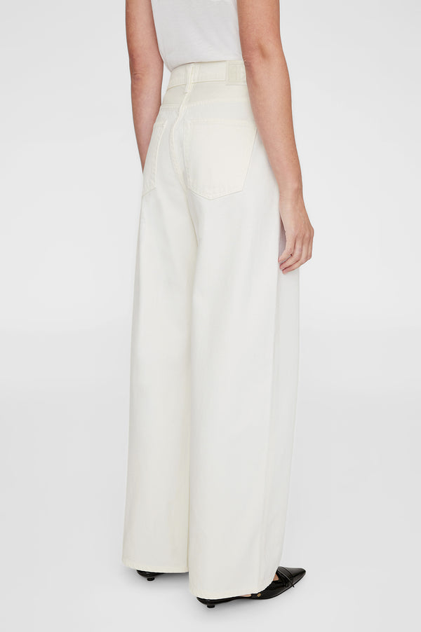 Anissa Kermiche Manon Jean - Ecru