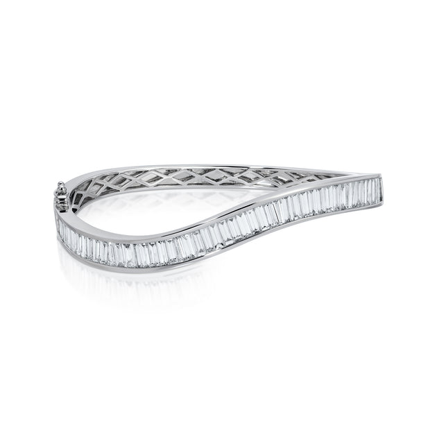 Anita Ko BAGUETTE DIAMOND WAVE BANGLE