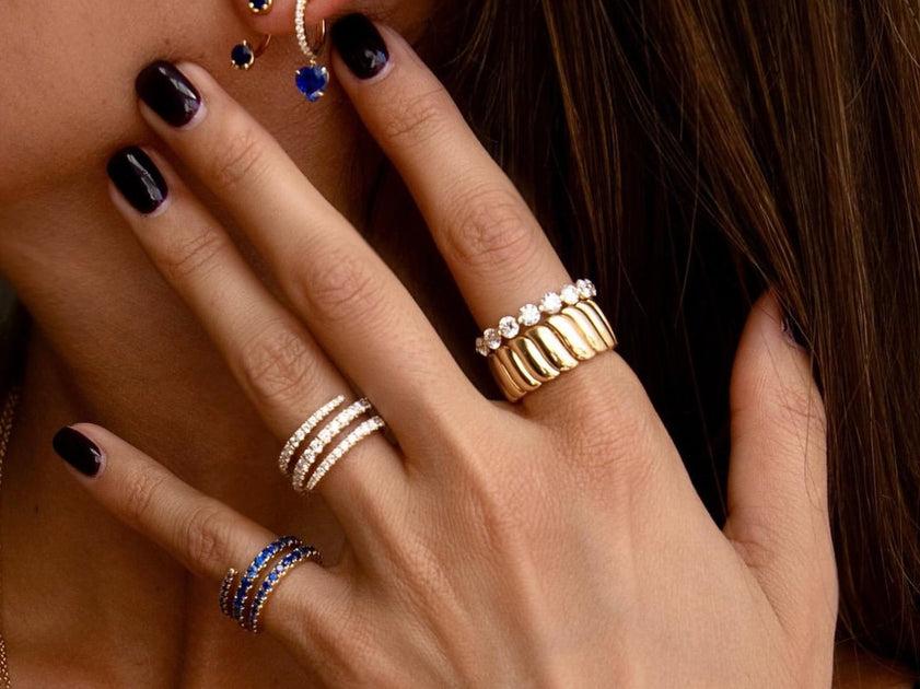 Anita Ko BLUE SAPPHIRE PINKY COIL RING