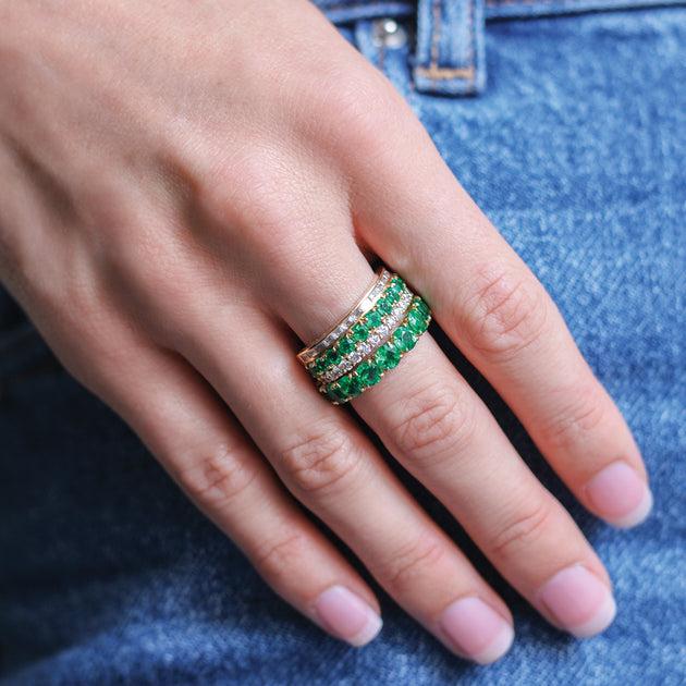 Anita Ko EMERALD LOLA RING