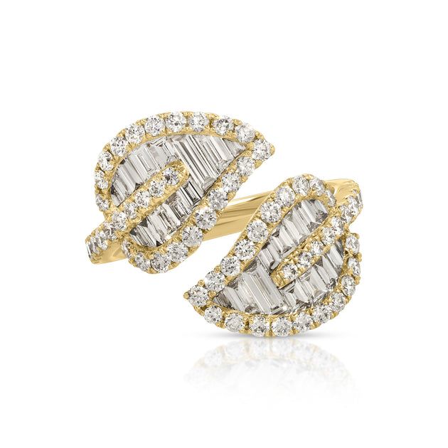 anita ko SMALL LEAF DIAMOND RING