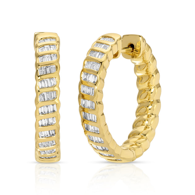 anita ko THIN BAGUETTE DIAMOND ZOE HOOPS