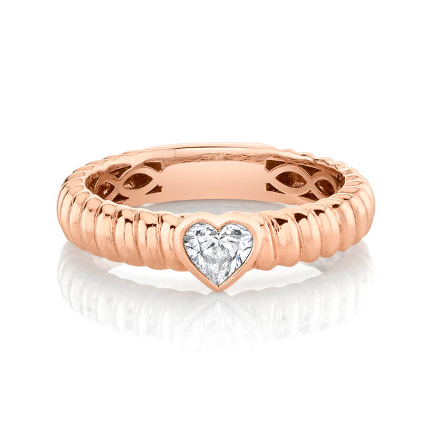 Anita Ko THIN ZOE RING WITH DIAMOND HEART CENTER