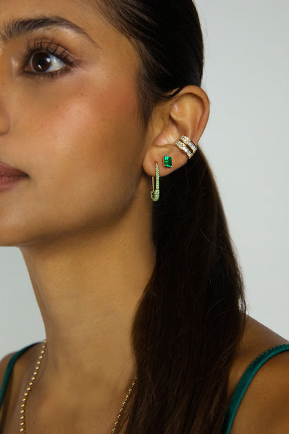 Anita Ko TSAVORITE SAFETY PIN EARRING