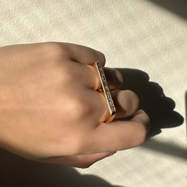 Anita Ko TWO FINGER BAGUETTE RING