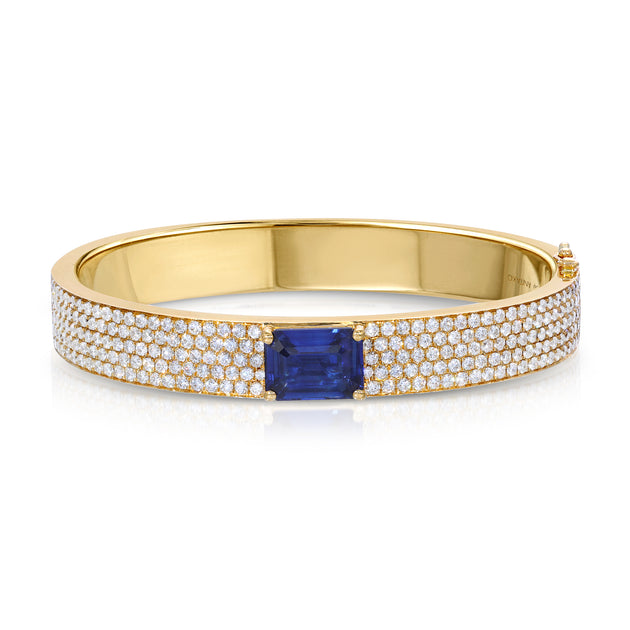 anita ko PAVÉ DIAMOND OVAL BRACELET WITH EMERALD CUT BLUE SAPPHIRE CENTER
