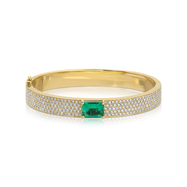 anita ko PAVÉ DIAMOND OVAL BRACELET WITH EMERALD CUT COLOMBIAN EMERALD CENTER