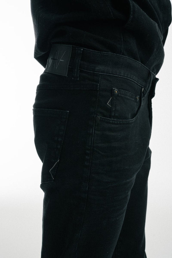 Aniven ETHAN / Worn Black