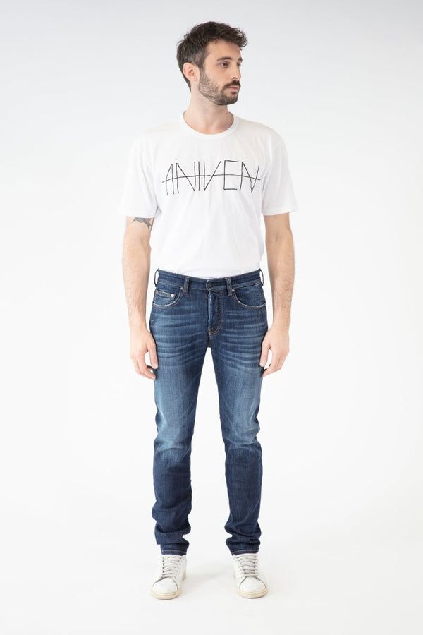 Aniven KADEN / Dark Worn