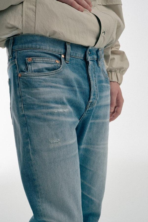 Aniven KADEN / Light L.A. Blue