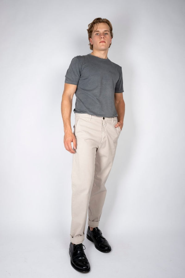 aniven SLOUCHY CHINO / Stone Garment Dyed Sand