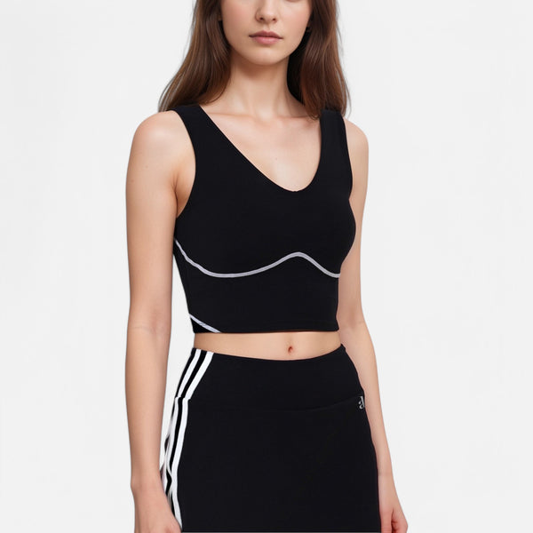 anna kaci Anna-Kaci Active Women's Seamless V-Neck Crop Top with Contour Stitching and Contrast Piping Detail