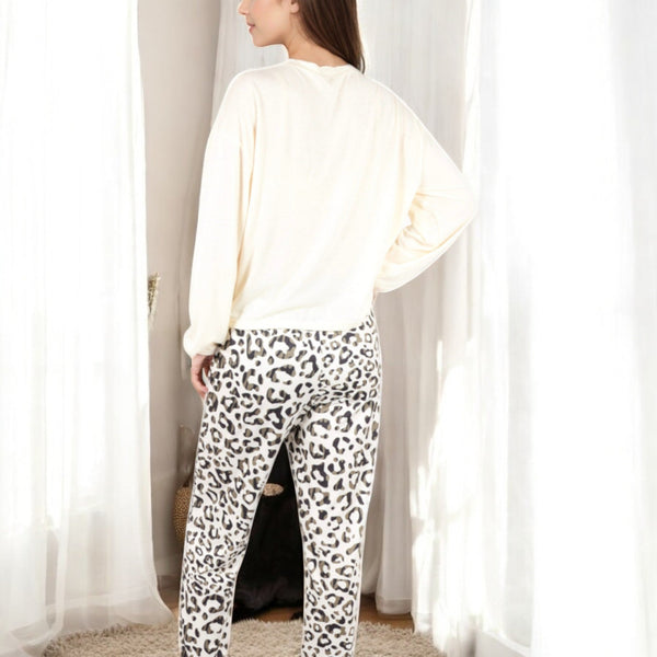 Anna Kaci Anna-Kaci Women's Long Sleeve Pajama Set With Leopard Print Drawstring Pants And Chest Pocket