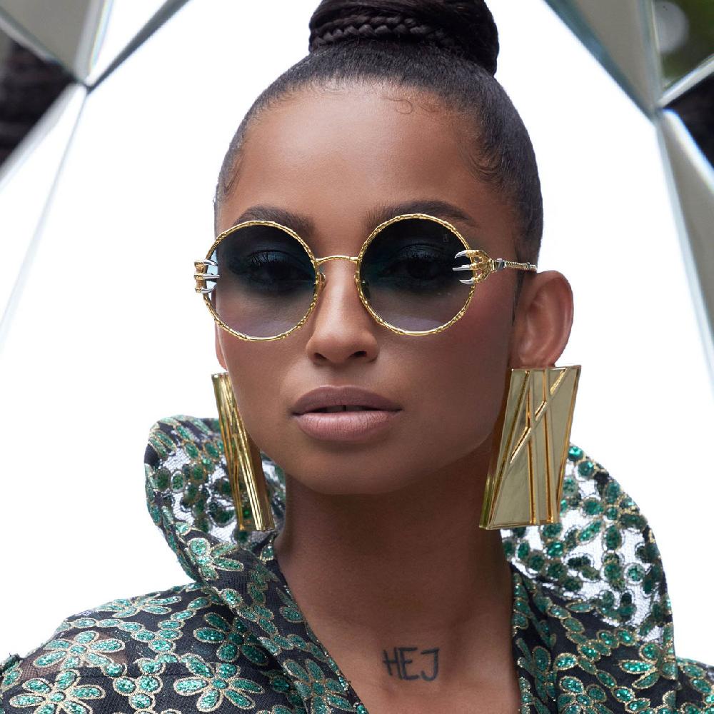 Anna Karin Karlsson The Claw & The Moon