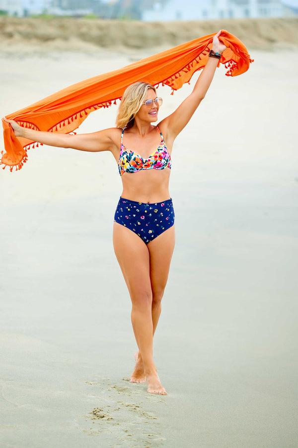 Anne Cole Women's Gradient Floral Shirred Underwire Bikini Swim Top