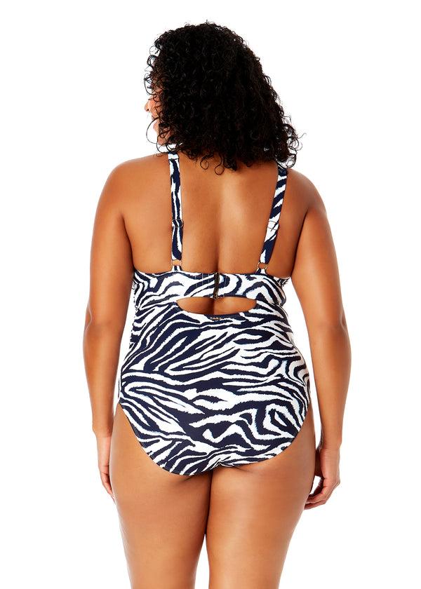 Anne Cole Women's Plus Size Zebra Shadow Soft Band Shirred One Piece Swimsuit