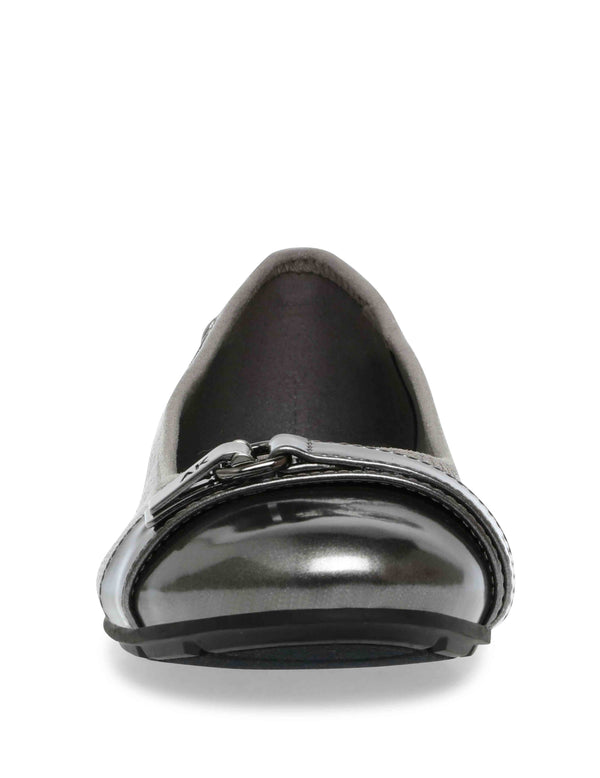Anne Klein Able Flat Grey