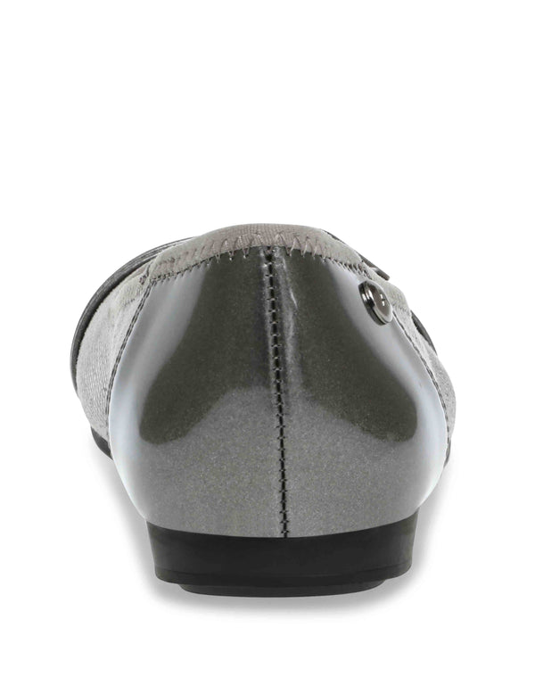 Anne Klein Able Flat-Wide GREY