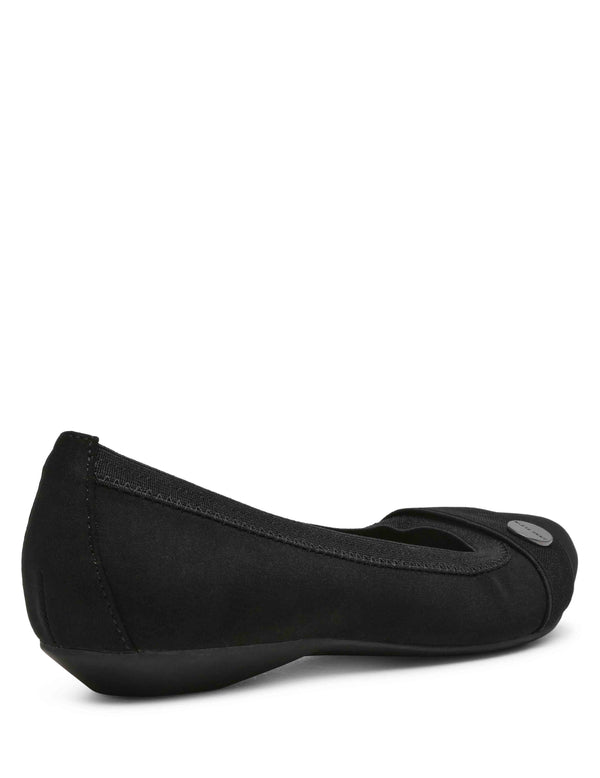Anne Klein Occuria Comfort Flat Black Stretch