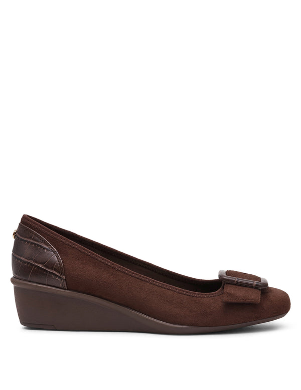 Anne Klein Wyatt Wedge Chocolate
