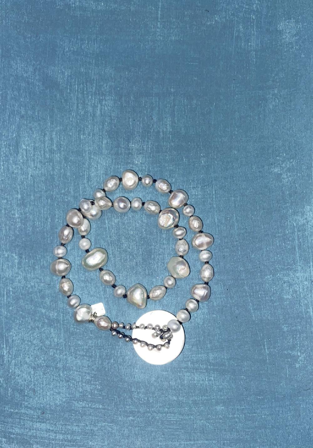 Annie Costello Brown Button Pearl Collar Navy