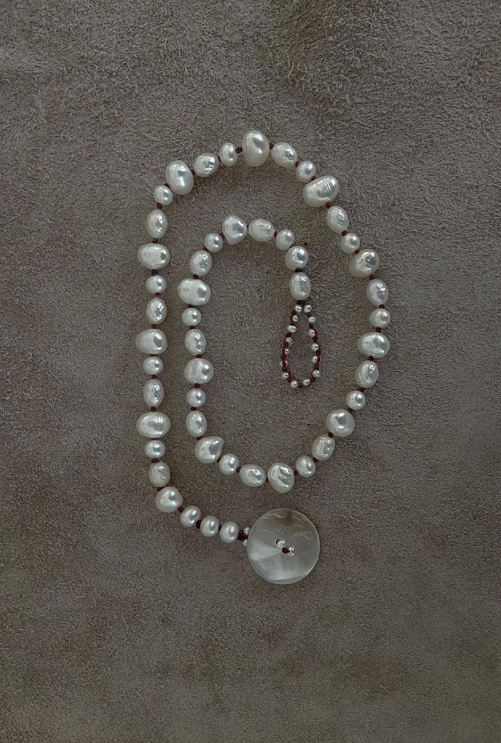 Annie Costello Brown Button Pearl Collar Red