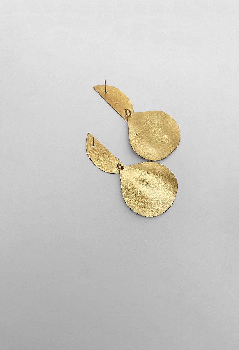 Annie Costello Brown Club II Vermeil