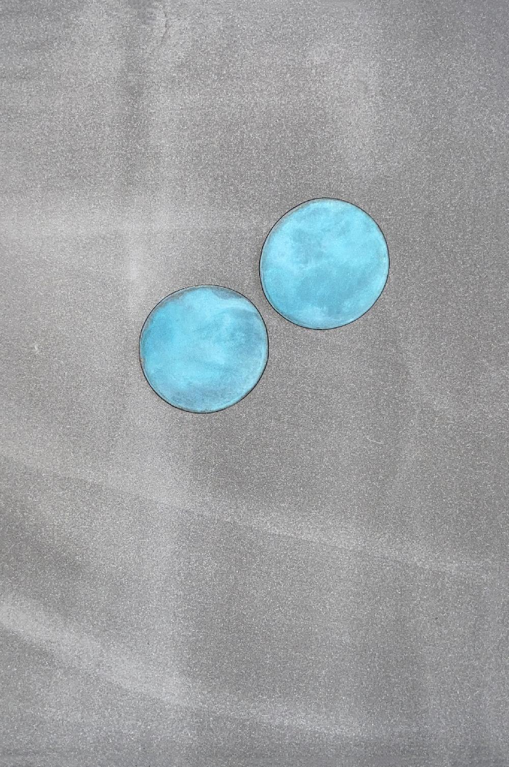 Annie Costello Brown Cyan Disc