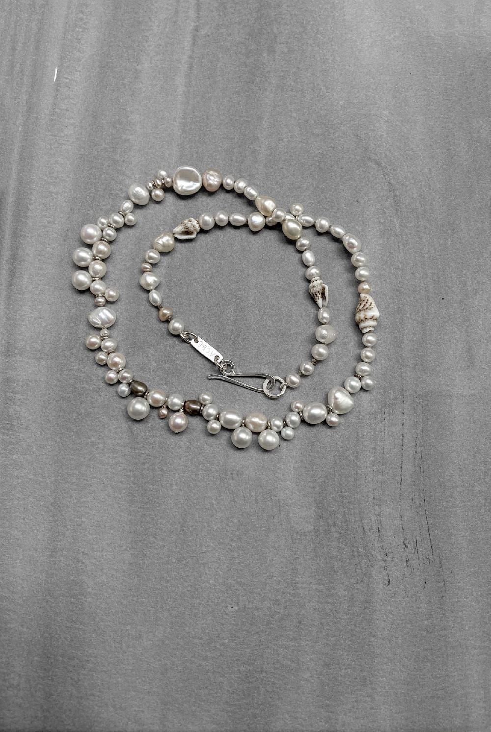 Annie Costello Brown Demeris Pearl Mix