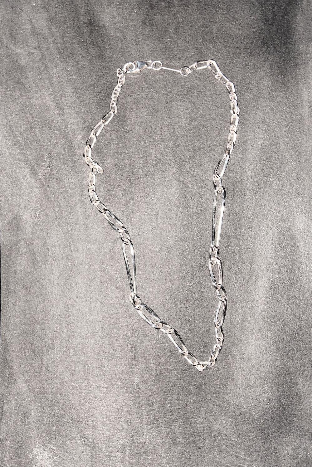 annie costello brown gradient chain