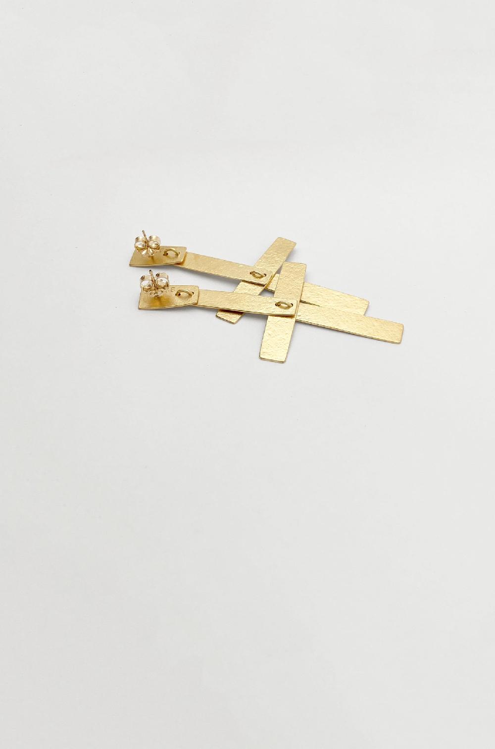 Annie Costello Brown La Cruz Demi Vermeil